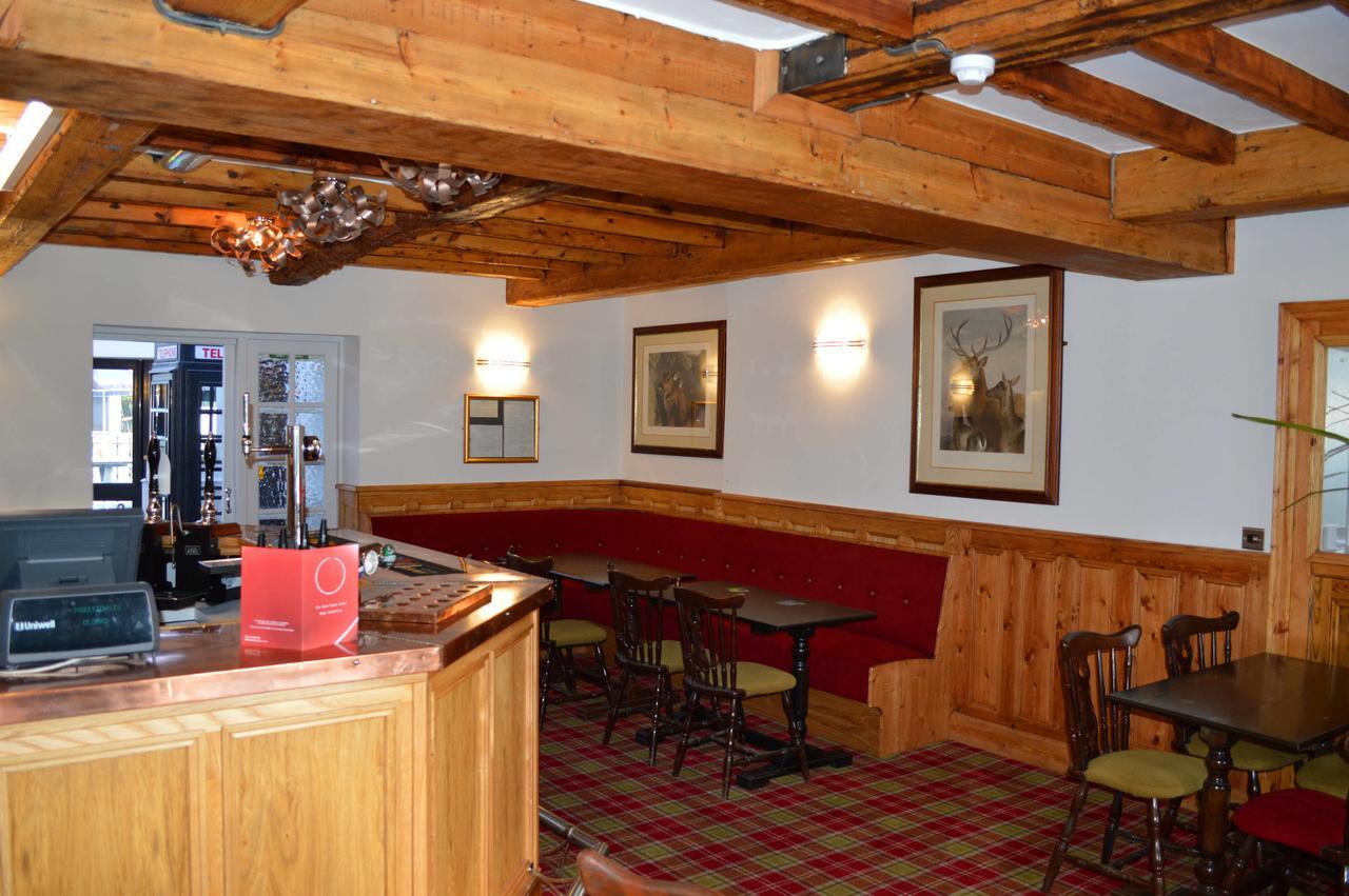 The Buck Hotel Bangor-on-Dee エクステリア 写真